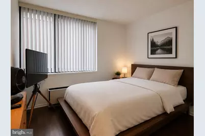 1420 Locust Street #6B, Philadelphia, PA 19102 - Photo 5