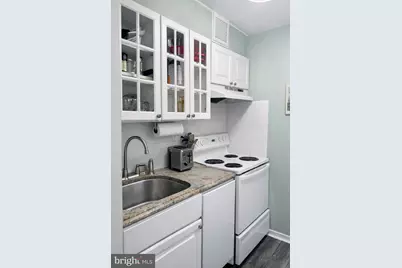 224 W Rittenhouse Square #1603, Philadelphia, PA 19103 - Photo 3