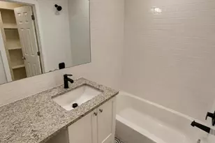 2411 Tremont St, Philadelphia, PA 19115 - Photo 7