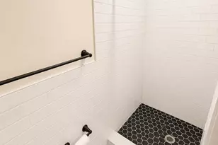 2411 Tremont St, Philadelphia, PA 19115 - Photo 15