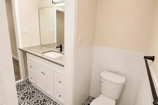 2411 Tremont St, Philadelphia, PA 19115 - Photo 13