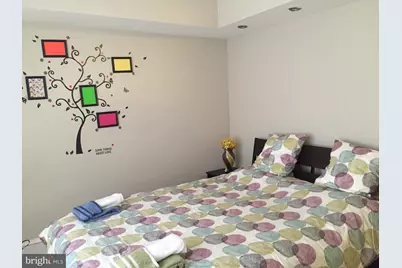 527 S 7th Street S #1, Philadelphia, PA 19147 - Photo 3