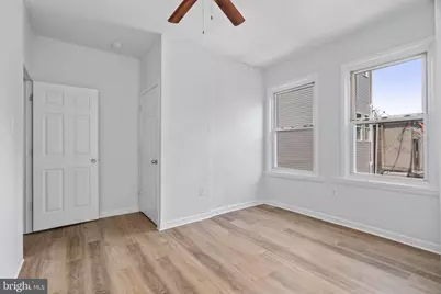 2105 N 17th Street, Philadelphia, PA 19121 - Photo 13