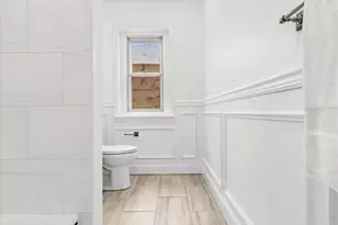 238 Kalos St, Philadelphia, PA 19128 - Photo 5