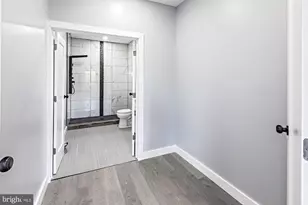 1346 N Myrtlewood St, Philadelphia, PA 19121 - Photo 19