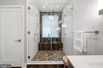 237 W Thompson Street, Philadelphia, PA 19122 - Photo 21