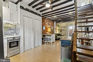 2215 E Oakdale St, Philadelphia, PA 19125 - Photo 11