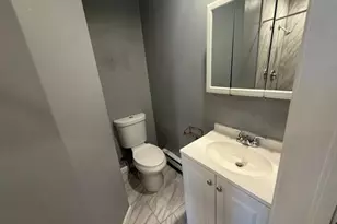 1224 Tasker St, Philadelphia, PA 19148 - Photo 9