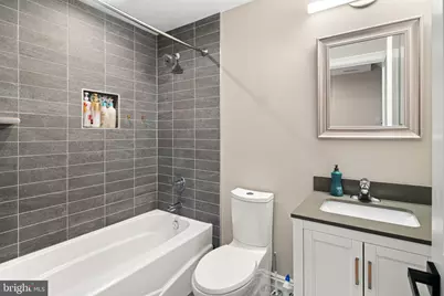 2525 Brown Street, Philadelphia, PA 19130 - Photo 19