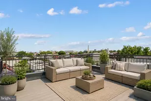2525 Brown St, Philadelphia, PA 19130 - Photo 27