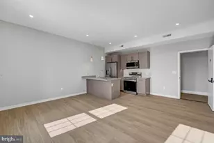 2445 Innovator Wy, Philadelphia, PA 19146 - Photo 5