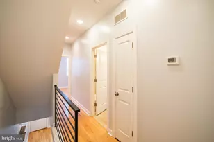 2033 Manton St, Philadelphia, PA 19146 - Photo 15