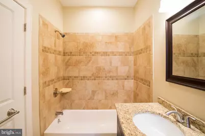 2033 Manton Street, Philadelphia, PA 19146 - Photo 17