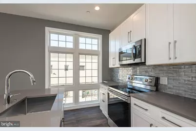 1340 S 13th Street #2I, Philadelphia, PA 19147 - Photo 3