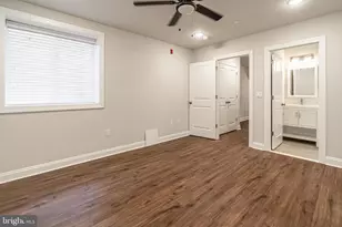 2147 Christian St, Philadelphia, PA 19146 - Photo 3