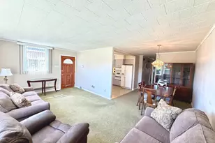 1606 Fox Chase Rd, Philadelphia, PA 19152 - Photo 5