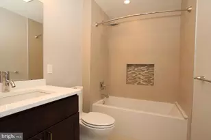 400 S 45th St, Philadelphia, PA 19104 - Photo 9