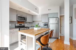 311 N Front St, Philadelphia, PA 19106 - Photo 11