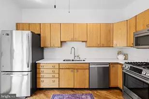 2424 Lombard St, Philadelphia, PA 19146 - Photo 15