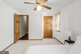 2424 Lombard St, Philadelphia, PA 19146 - Photo 25