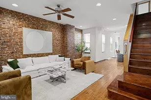 2424 Lombard St, Philadelphia, PA 19146 - Photo 9