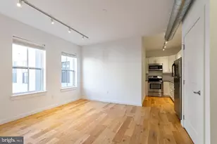 224 Church St, Philadelphia, PA 19106 - Photo 7