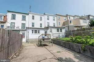 235 Hermitage St, Philadelphia, PA 19127 - Photo 11