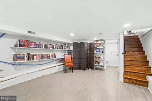 1923 S 10th St, Philadelphia, PA 19148 - Photo 23