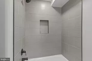 1725 W Thompson St, Philadelphia, PA 19121 - Photo 21