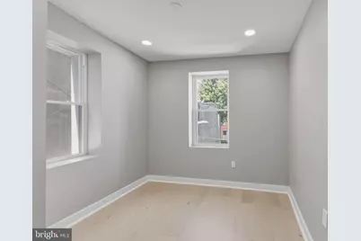 1725 W Thompson Street, Philadelphia, PA 19121 - Photo 15