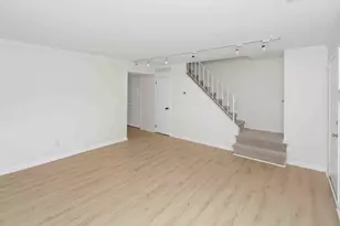 9807 Cowden St, Philadelphia, PA 19115 - Photo 7