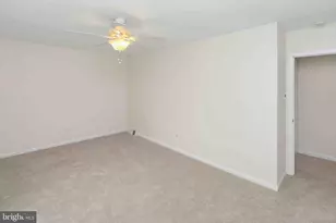 9807 Cowden St, Philadelphia, PA 19115 - Photo 21