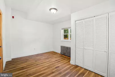 149 W Sharpnack Street, Philadelphia, PA 19119 - Photo 11