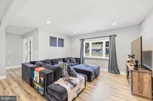 9345 Annapolis Rd, Philadelphia, PA 19114 - Photo 5
