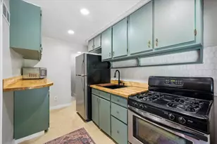 5850 Oakland St, Philadelphia, PA 19149 - Photo 9