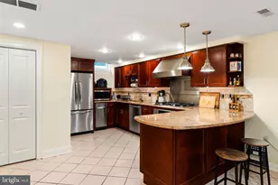 502 S 11th St, Philadelphia, PA 19147 - Photo 7
