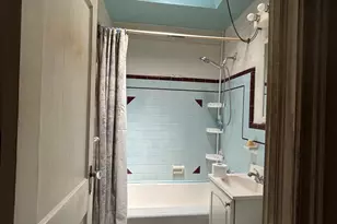 4637 Shelbourne St, Philadelphia, PA 19124 - Photo 13