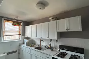 4637 Shelbourne St, Philadelphia, PA 19124 - Photo 5