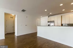 600 S 24th St, Philadelphia, PA 19146 - Photo 5