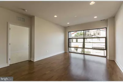 600 S 24th Street #213, Philadelphia, PA 19146 - Photo 9