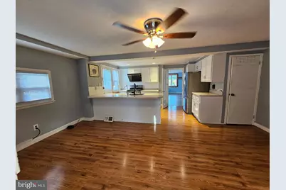 804 Marchman Road, Philadelphia, PA 19115 - Photo 5