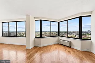 2001 Hamilton St, Philadelphia, PA 19130 - Photo 3