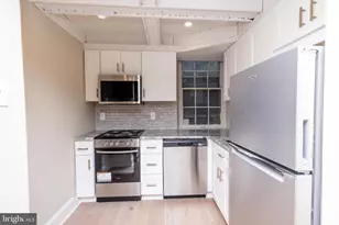 901 Clinton St, Philadelphia, PA 19107 - Photo 9