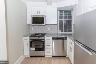 901 Clinton St, Philadelphia, PA 19107 - Photo 9