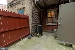 901 Clinton St, Philadelphia, PA 19107 - Photo 19