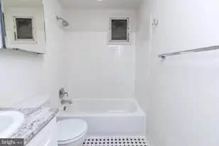 901 Clinton St, Philadelphia, PA 19107 - Photo 11