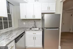 901 Clinton St, Philadelphia, PA 19107 - Photo 11