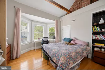 463 W Earlham Terrace, Philadelphia, PA 19144 - Photo 5