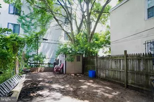 1221 Randolph St, Philadelphia, PA 19122 - Photo 29