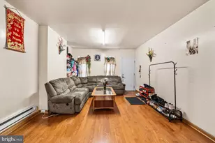 2453 Jasper St, Philadelphia, PA 19125 - Photo 3